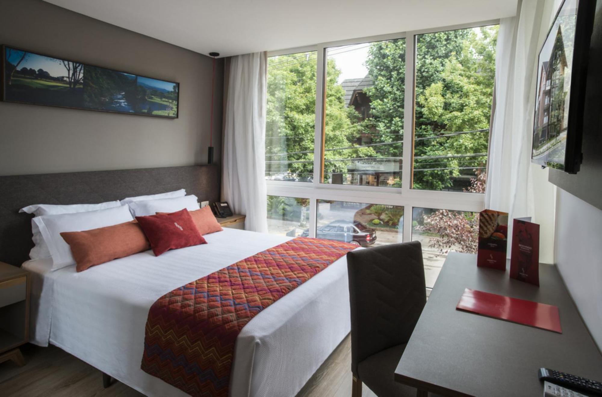 Hotel Laghetto Stilo Centro Грамаду Экстерьер фото